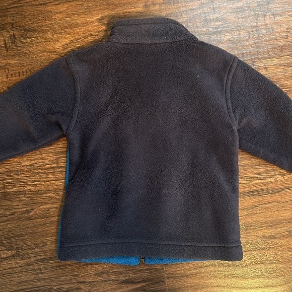 Columbia fleece jacket - EXCELLENT condition! - Picture 4 of 4
